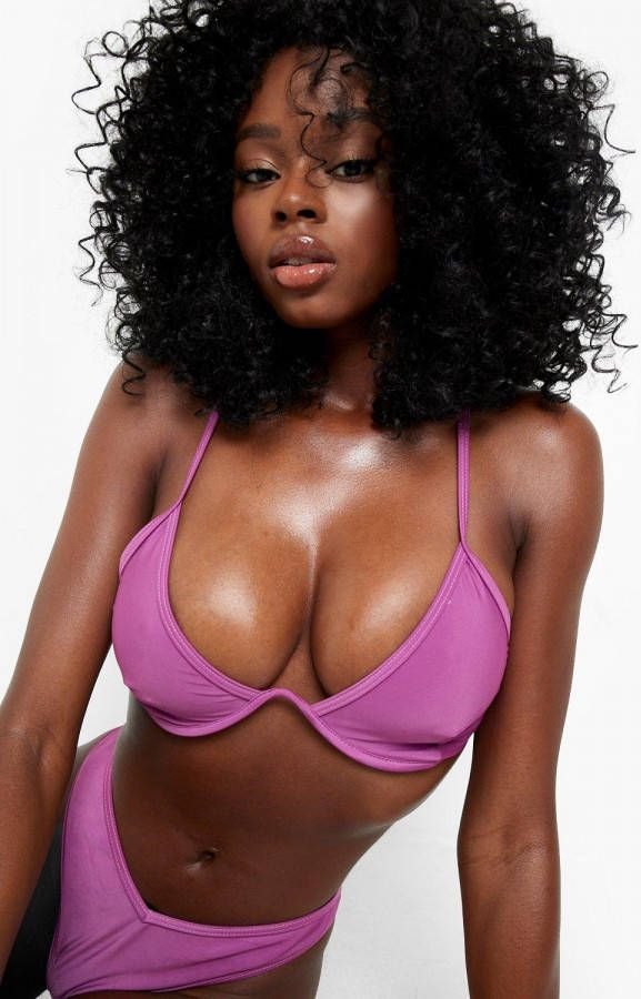 boohoo Essentials Gerecyclede Bikini Top Met Beugel, Purple