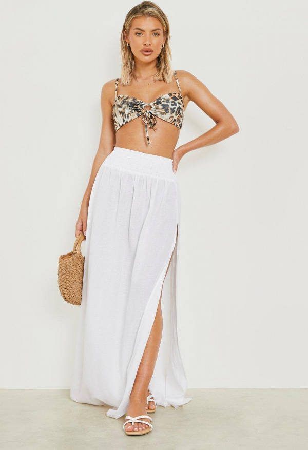 boohoo Geplooide Linnen Maxi Strand Rok Met Split, White