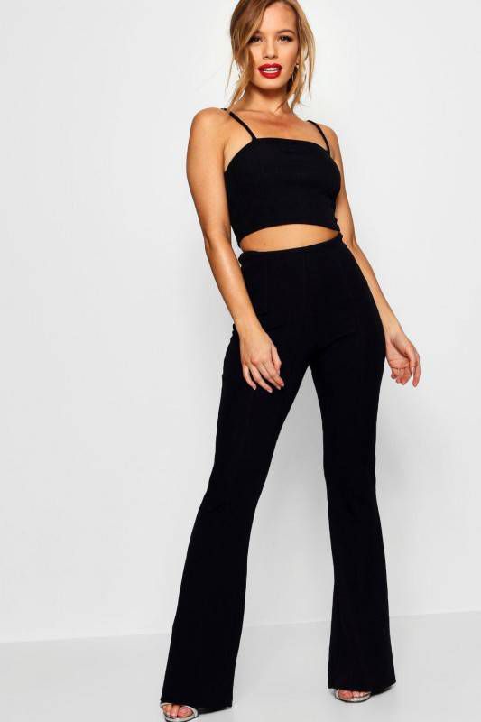 boohoo Petite Set Met Strakke Broek Met Wijde Pijpen, Red
