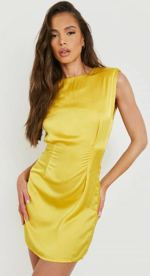 boohoo Satijnen Mini Jurk Met Schouderpads, Yellow
