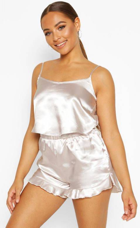 boohoo Satijnen Hemdje En Shorts Set, Zilver