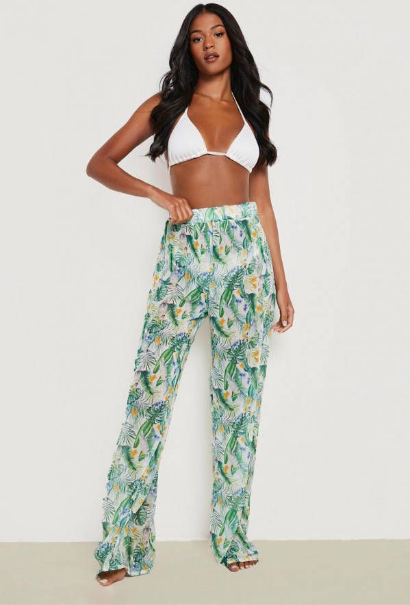 boohoo Tall Chiffon Papegaai Print Strand Broek, Green