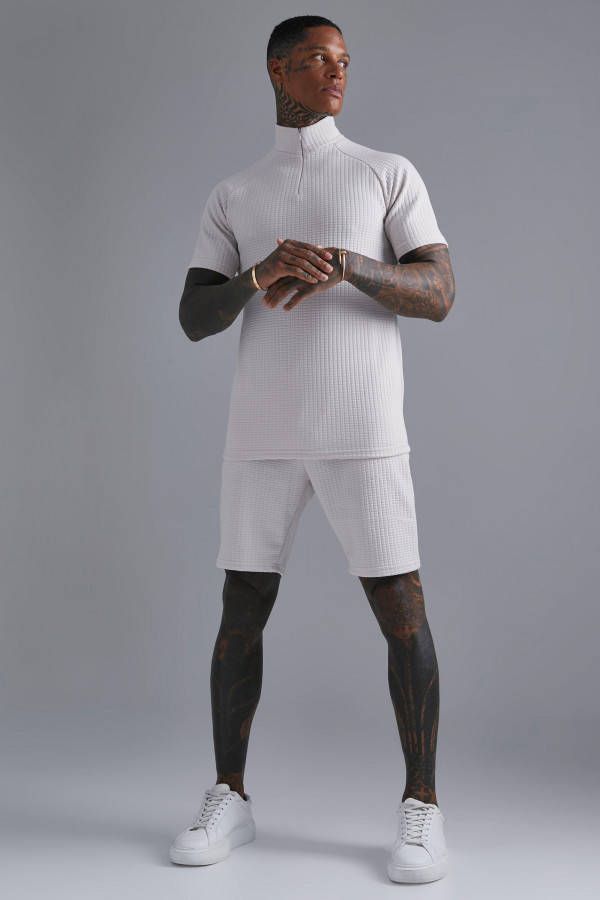 boohoo Wafel Gebreide Slim Fit Raglan Polo Met Hoge Kraag En Shorts, Ecru